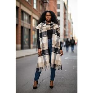 Plaid Patterned Women's Scarf Wrap with Fringe